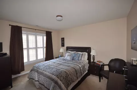 604 Oxboro Cir, Durham, NC 27713 photo 17