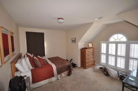 604 Oxboro Cir, Durham, NC 27713 photo 16