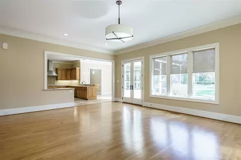 2114 Buckingham Rd, Raleigh, NC 27607 photo 12