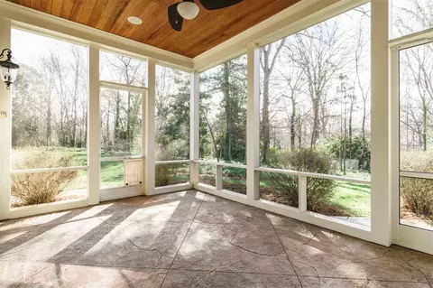 2114 Buckingham Rd, Raleigh, NC 27607 photo 21