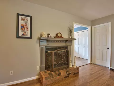 2231 Strebor St, Durham, NC 27705 photo 2