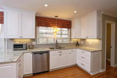 700 Compton Rd, Raleigh, NC 27609 photo 1