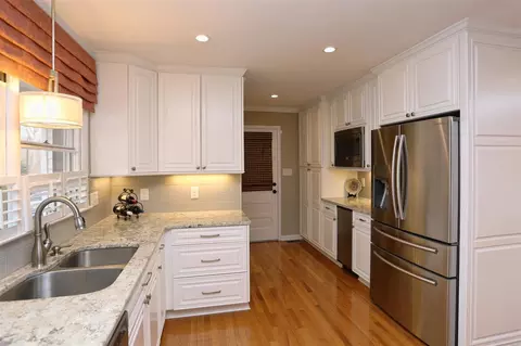 700 Compton Rd, Raleigh, NC 27609 photo 5