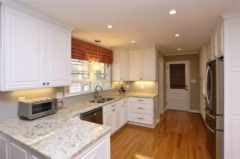 700 Compton Rd, Raleigh, NC 27609 photo 3