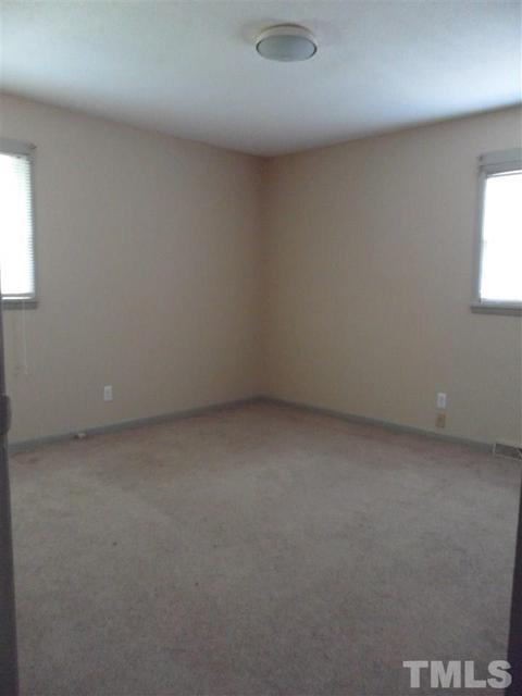 1115 Benning St, Durham, NC 27703 photo 9