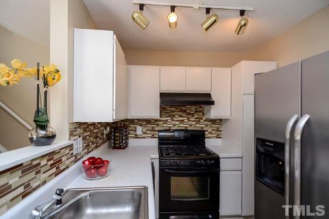 4100 Sudbury Rd, Durham, NC 27704 photo 2