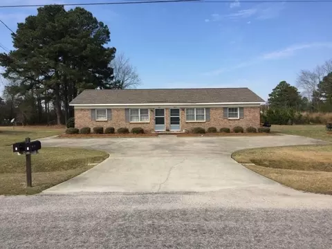1101 Par Three Dr, Wilson, NC 27893 photo 3