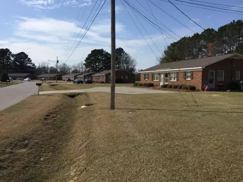 1101 Par Three Dr, Wilson, NC 27893 photo 9