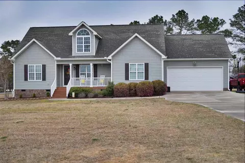 19 Jenna Ln, Dunn, NC 28334 photo 1