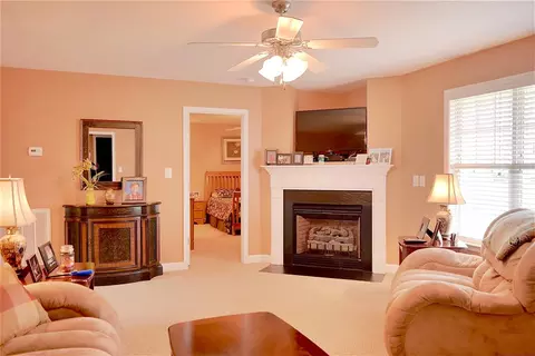 19 Jenna Ln, Dunn, NC 28334 photo 6