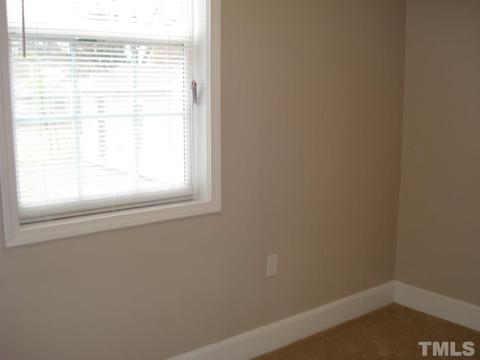 309 W D St, Erwin, NC 28339 photo 17