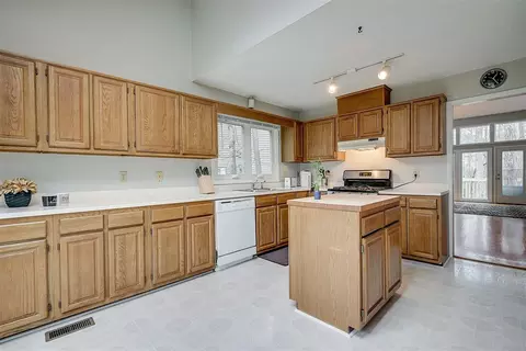 4708 Highgate Dr, Durham, NC 27713 photo 10