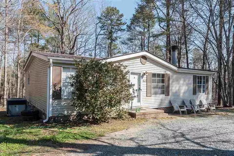 363 North Dr, Moncure, NC 27559 photo 1