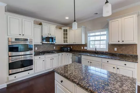 3702 Albritton Dr, Durham, NC 27705 photo 4