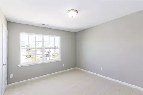 1040 Statler Dr, Durham, NC 27703 photo 15