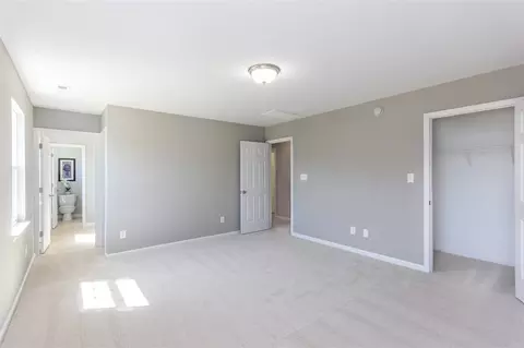 1040 Statler Dr, Durham, NC 27703 photo 17