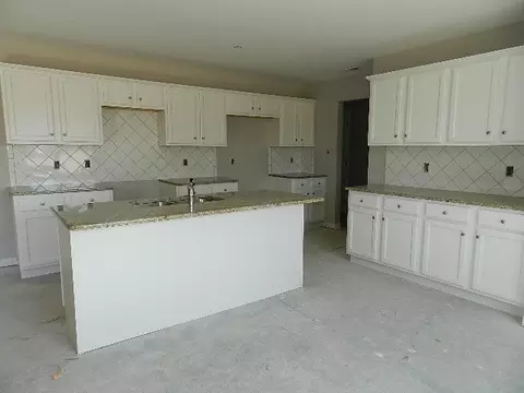 51 Pompano Ln, Benson, NC 27504 photo 4