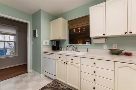 2017 Thornblade Dr, Raleigh, NC 27604 photo 6