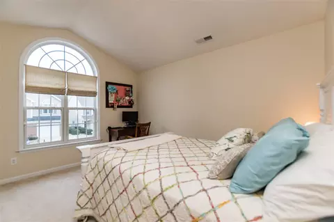 2017 Thornblade Dr, Raleigh, NC 27604 photo 18