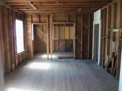 206 S 17th St, Erwin, NC 28339 photo 2
