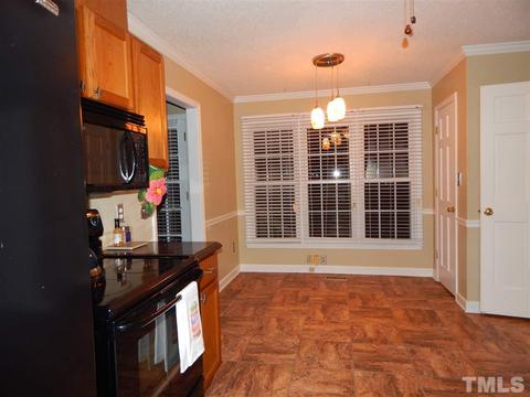 6200 Winter Spring Dr, Wake Forest, NC 27587 photo 9