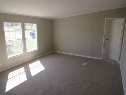 727 Barnes Lake Rd, Middlesex, NC 27557 photo 4