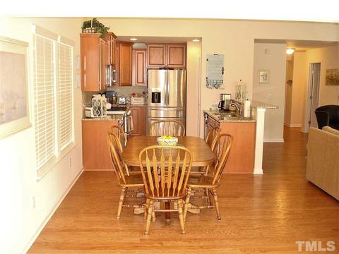 1012 Poplar St, Durham, NC 27703 photo 6