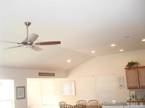 1012 Poplar St, Durham, NC 27703 photo 11