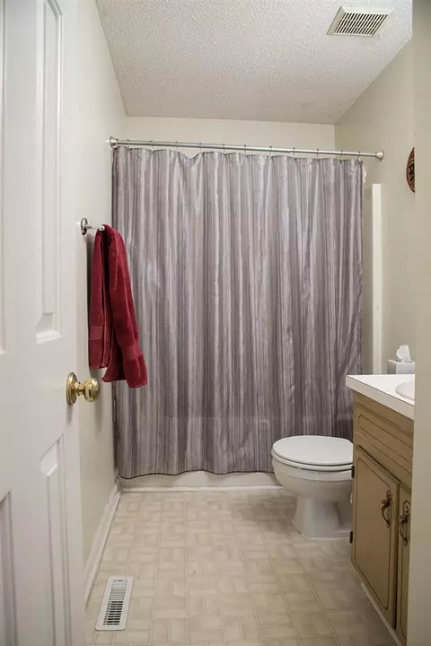 912 Olive Dr, Garner, NC 27529 photo 9