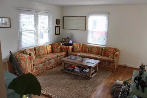 910 W Carr St, Dunn, NC 28334 photo 9