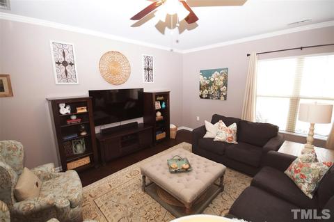 332 Brier Crossings Loop, Durham, NC 27703 photo 6