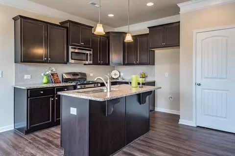 1029 Laredo Ln, Durham, NC 27703 photo 2