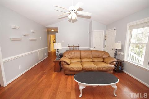112 Aster Dr, Garner, NC 27529 photo 3