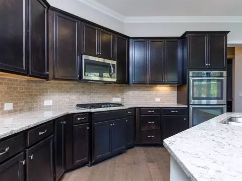 716 Adeline Ct, Durham, NC 27713 photo 5