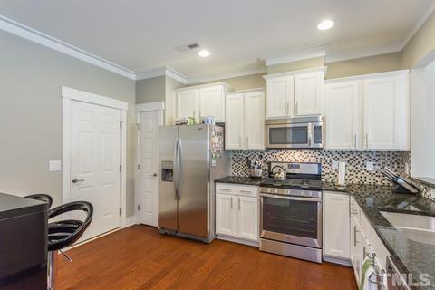 508 Brier Crossings Loop, Durham, NC 27703 photo 8
