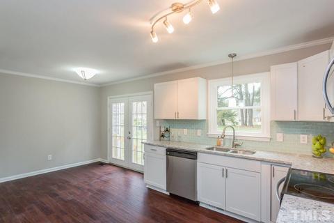3822 Corwin Rd, Garner, NC 27529 photo 2