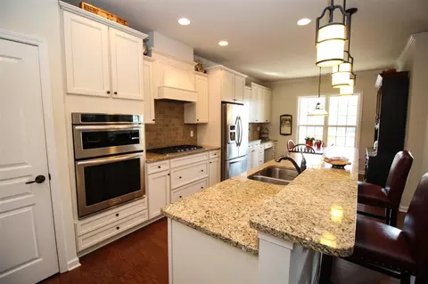 825 Blackfriars Loop, Cary, NC 27519 photo 6