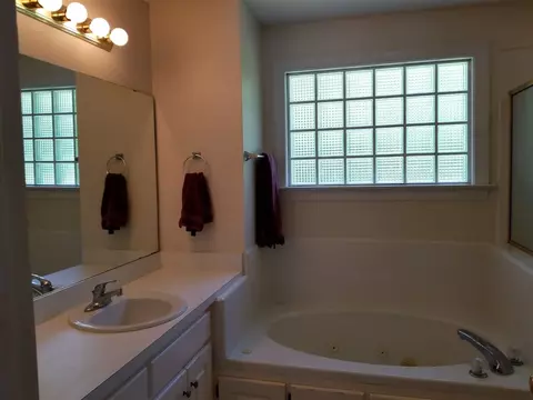 124 Samantha Dr, Garner, NC 27529 photo 9