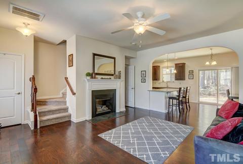 34 Intuition Cir, Durham, NC 27705 photo 2