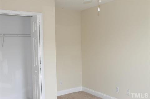 511 Finley St, Durham, NC 27705 photo 3
