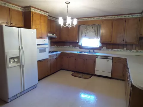 432 Old Lee Rd, Willow Spring, NC 27592 photo 5
