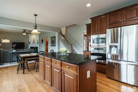 412 Amiable Loop, Cary, NC 27519 photo 10