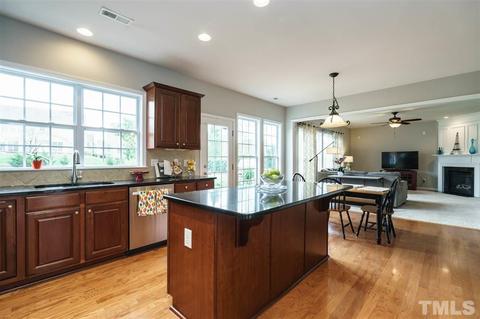 412 Amiable Loop, Cary, NC 27519 photo 9