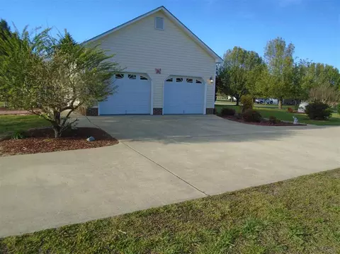 116 Rolling Oaks Ln, Benson, NC 27504 photo 10