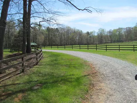 507 Mason Rd, Durham, NC 27712 photo 2