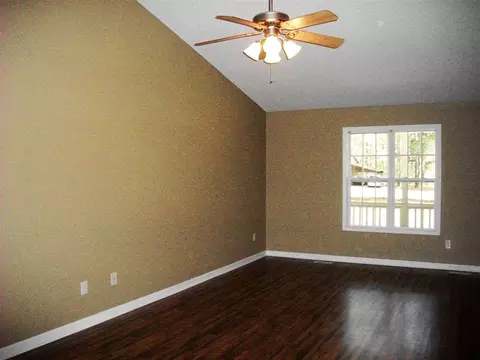 56 Maple Leaf Ln, Smithfield, NC 27577 photo 10