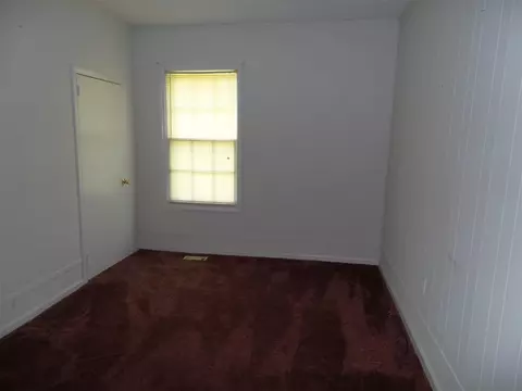403 W F St, Erwin, NC 28339 photo 9