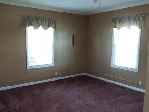 403 W F St, Erwin, NC 28339 photo 2
