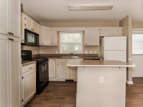 109 Deer Farm Ln, Willow Spring, NC 27592 photo 7