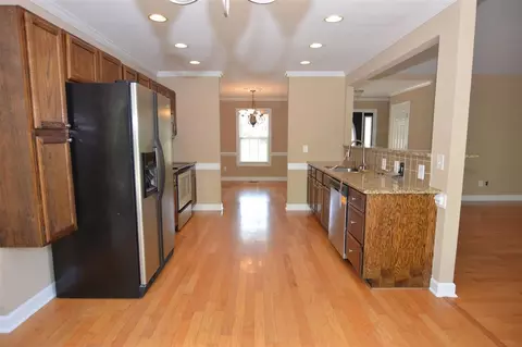 104 Shepherd Dr, Benson, NC 27504 photo 7